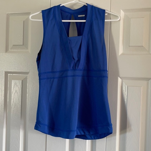 Lululemon tank top 🔥🔥🔥 - Picture 1 of 4